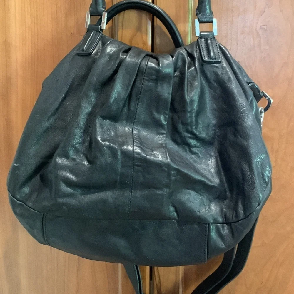 Tory Burch Verona Black Leather Pocketbook with Shoulder Straps and Handles